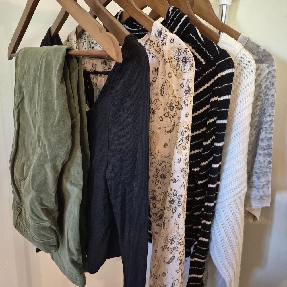 Free People XS/S Small 6 Piece Bundle Sweater Tops Pants Reseller LOT Boho Indie